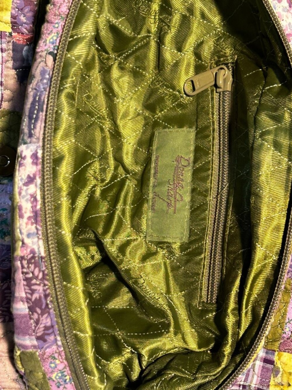Donna Sharp Tote Green Purple Leah Patchwork Quilted Shoulder Handbag Pristine - Picture 3 of 5